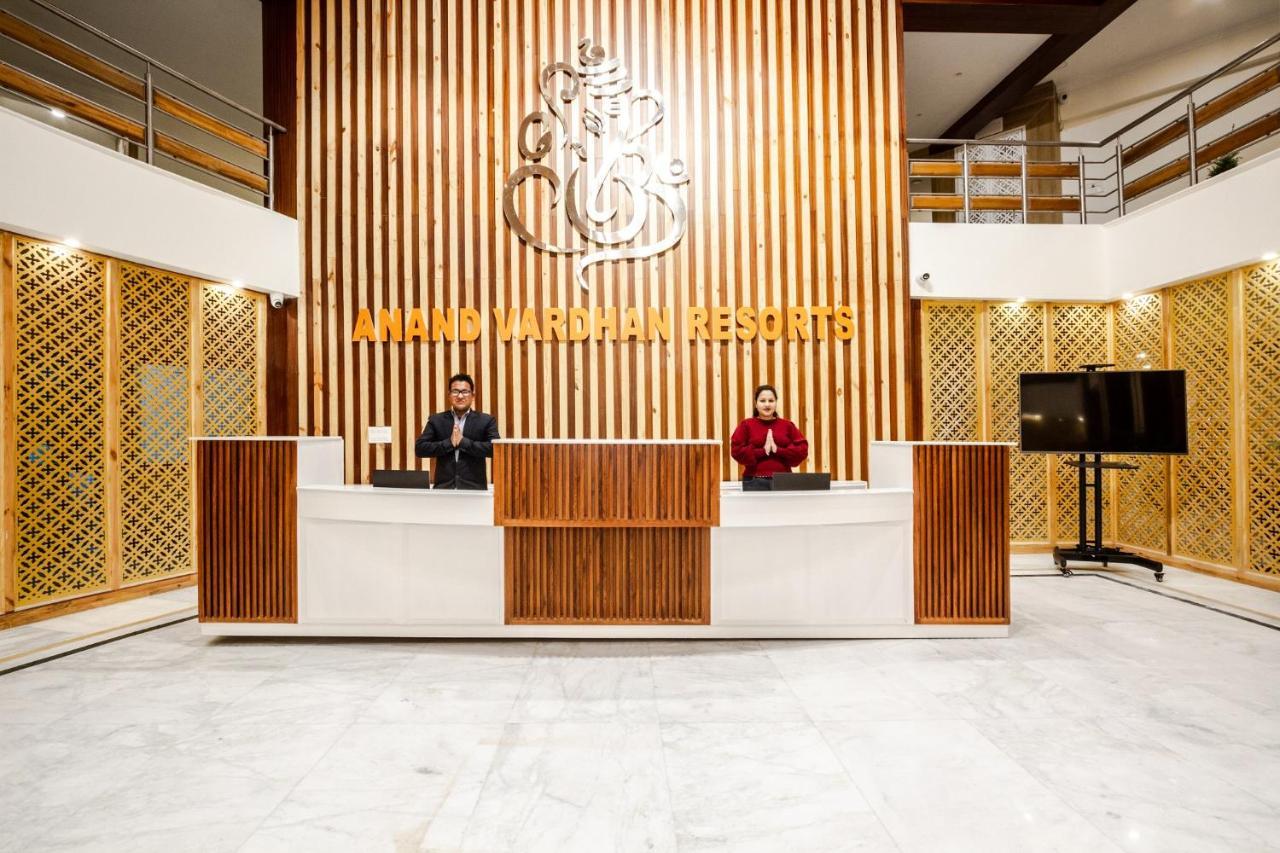 מנאלי Anand Vardhan Resorts מראה חיצוני תמונה